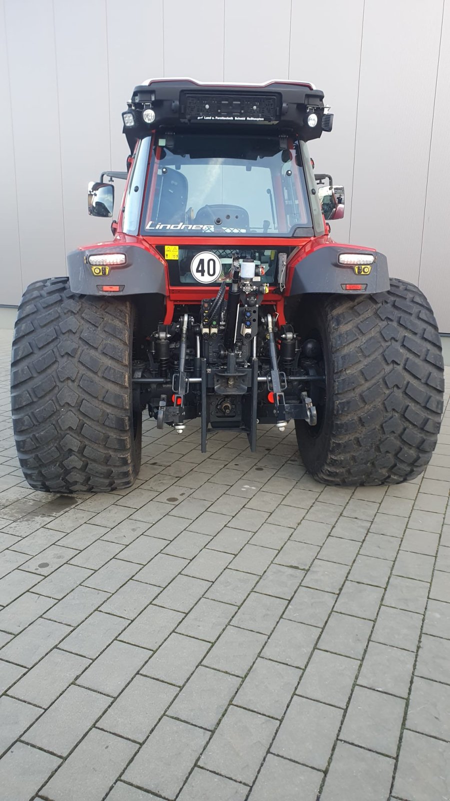 Traktor типа Lindner Lintrac 100, Gebrauchtmaschine в Roßhaupten (Фотография 5)