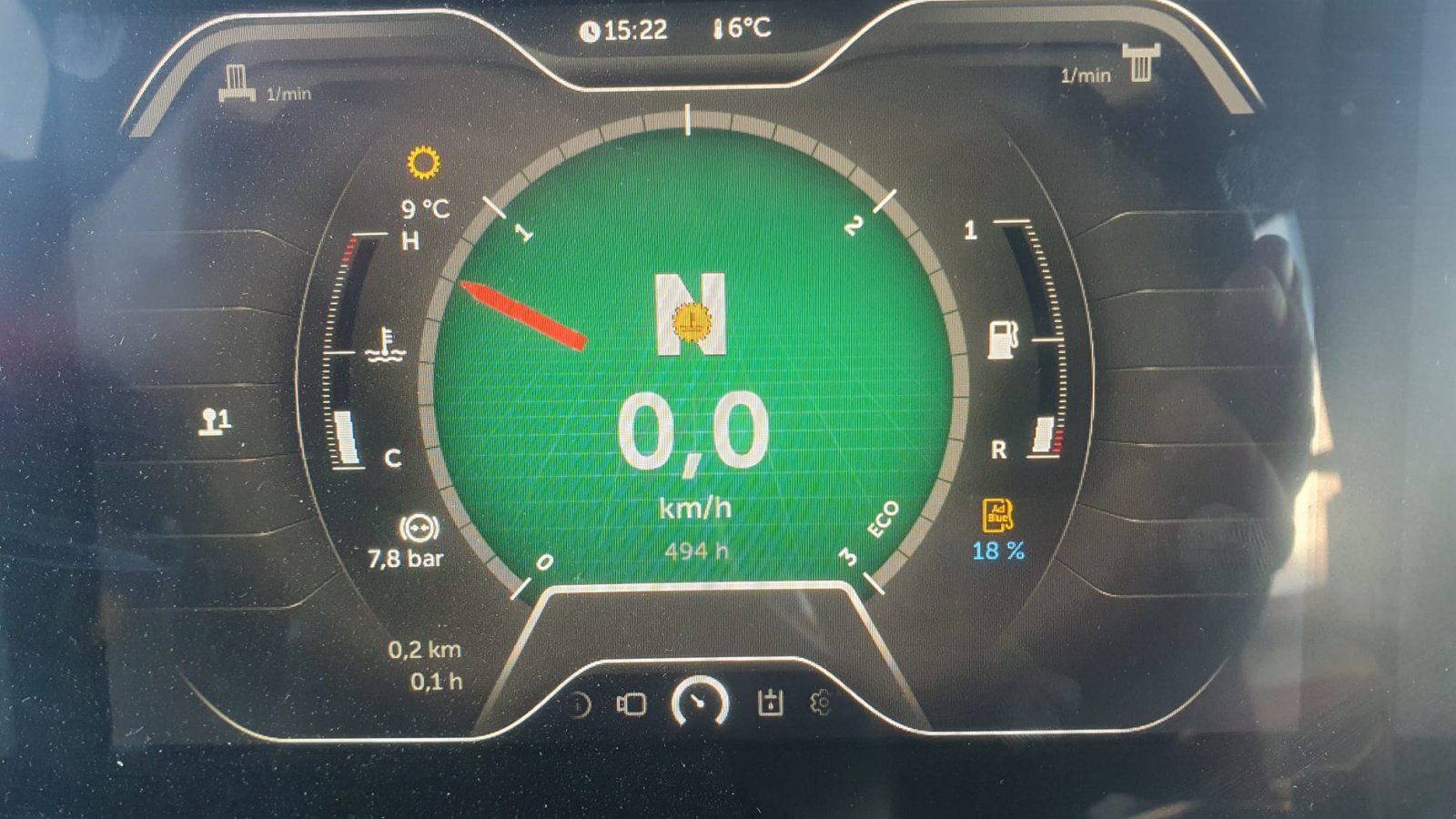 Traktor типа Lindner Lintrac 100, Gebrauchtmaschine в Roßhaupten (Фотография 7)