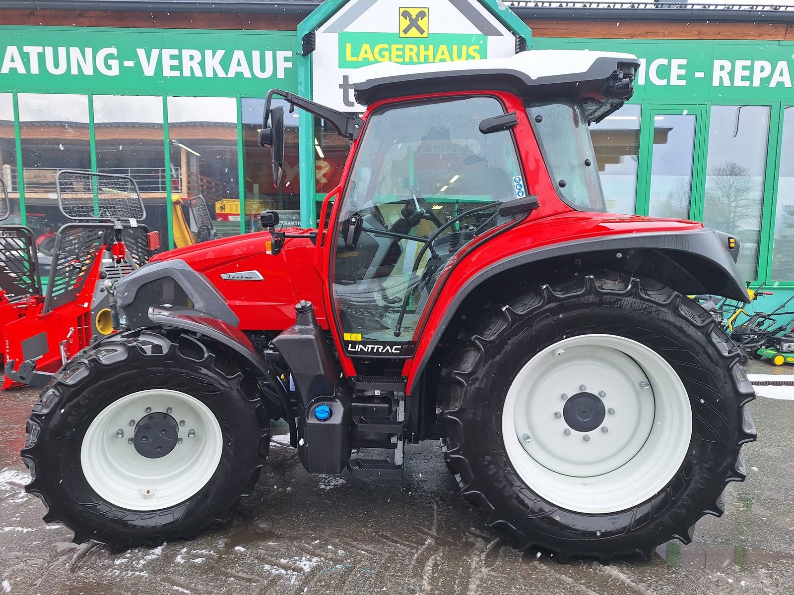 Traktor typu Lindner Lintrac 115 LS, Vorführmaschine w Bramberg (Zdjęcie 4)