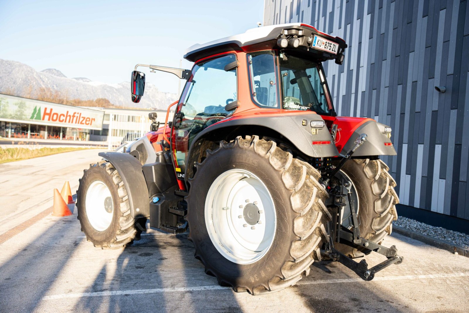 Traktor des Typs Lindner Lintrac 115 LS, Neumaschine in Kundl (Bild 5)