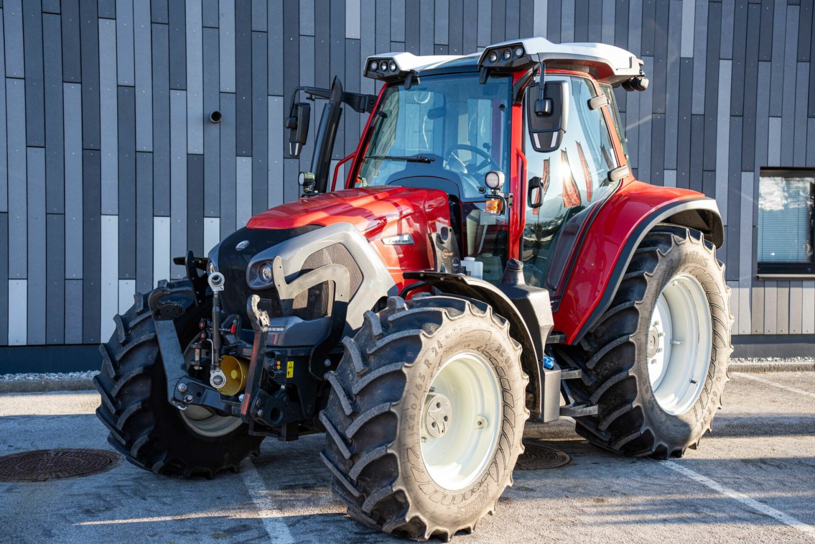 Traktor des Typs Lindner Lintrac 115 LS, Neumaschine in Kundl (Bild 1)