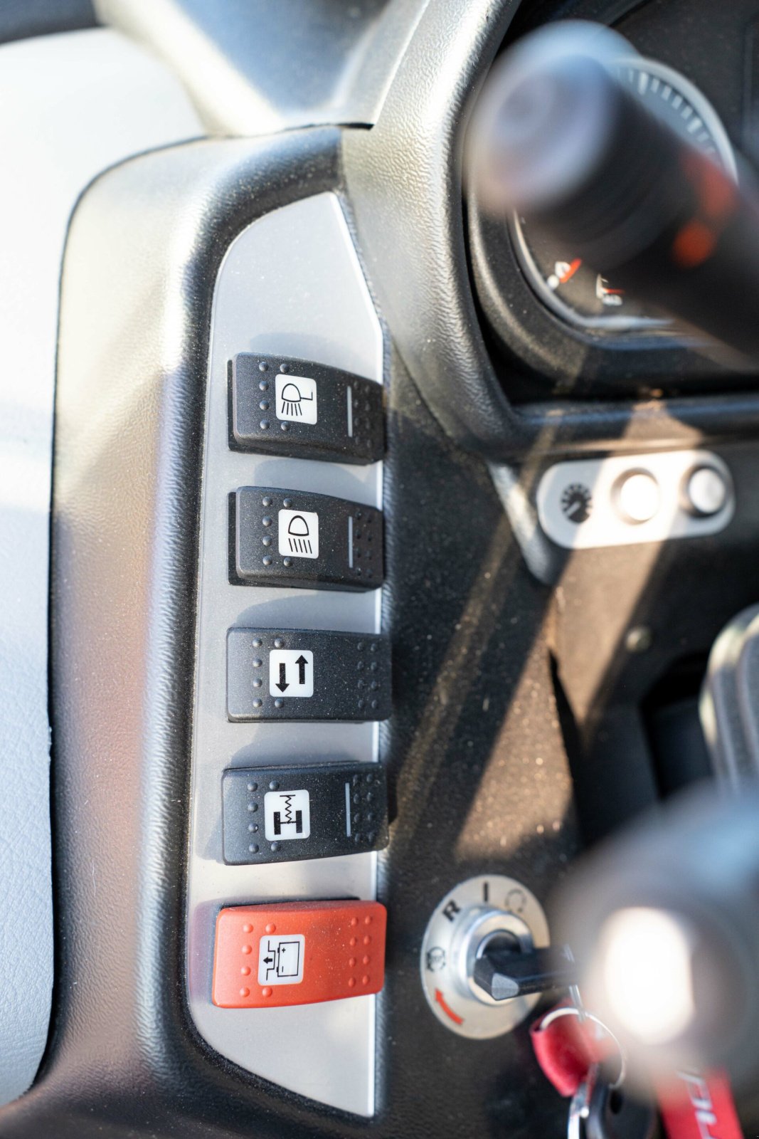 Traktor des Typs Lindner Lintrac 115 LS, Neumaschine in Kundl (Bild 12)