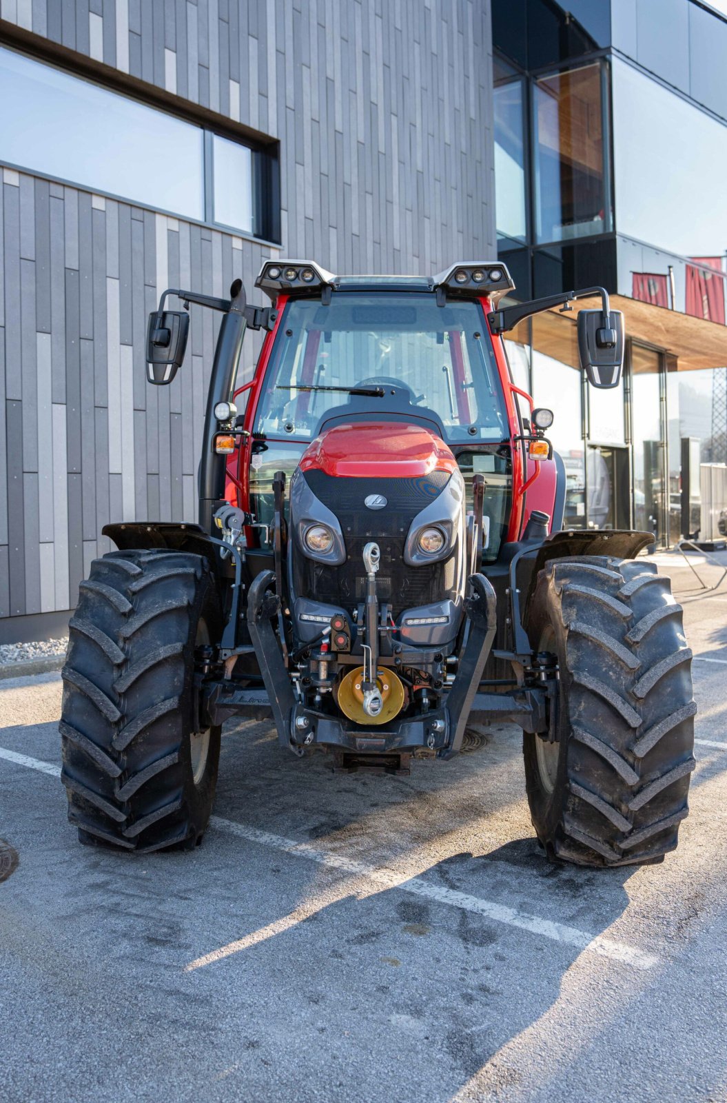 Traktor des Typs Lindner Lintrac 115 LS, Neumaschine in Kundl (Bild 2)