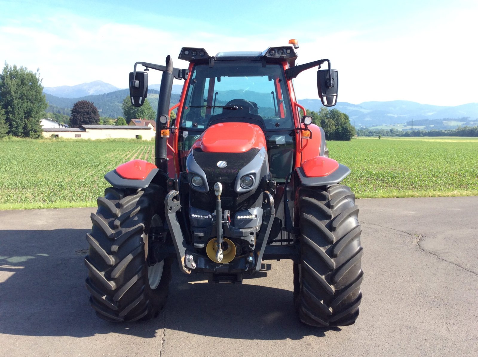 Traktor des Typs Lindner Lintrac 115 LS, Neumaschine in Kobenz (Bild 2)