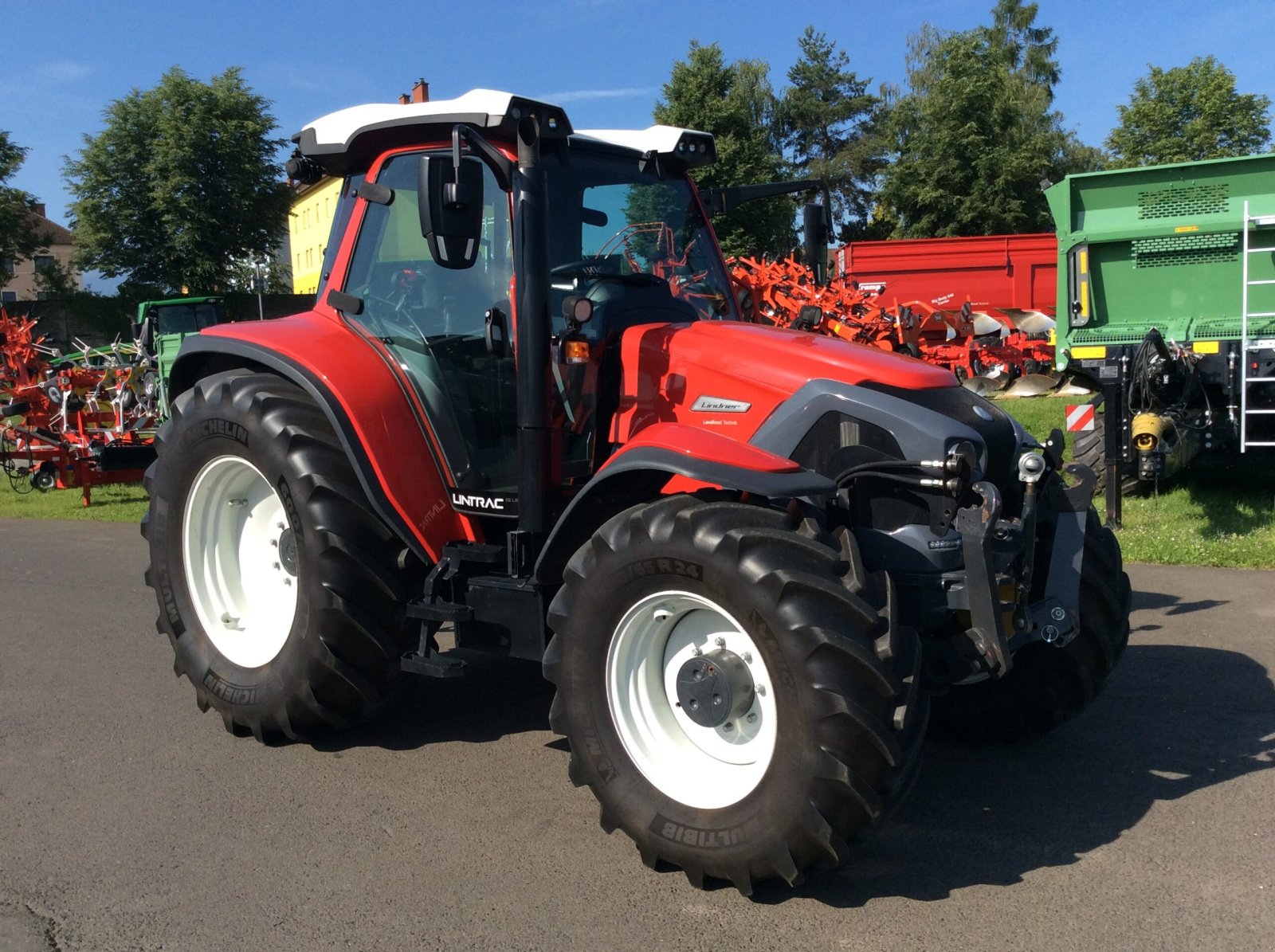 Traktor des Typs Lindner Lintrac 115 LS, Neumaschine in Kobenz (Bild 12)