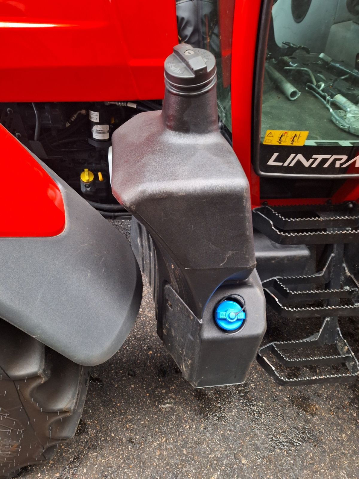 Traktor Türe ait Lindner Lintrac 130 (Stufe 5), Vorführmaschine içinde Bergheim (resim 11)