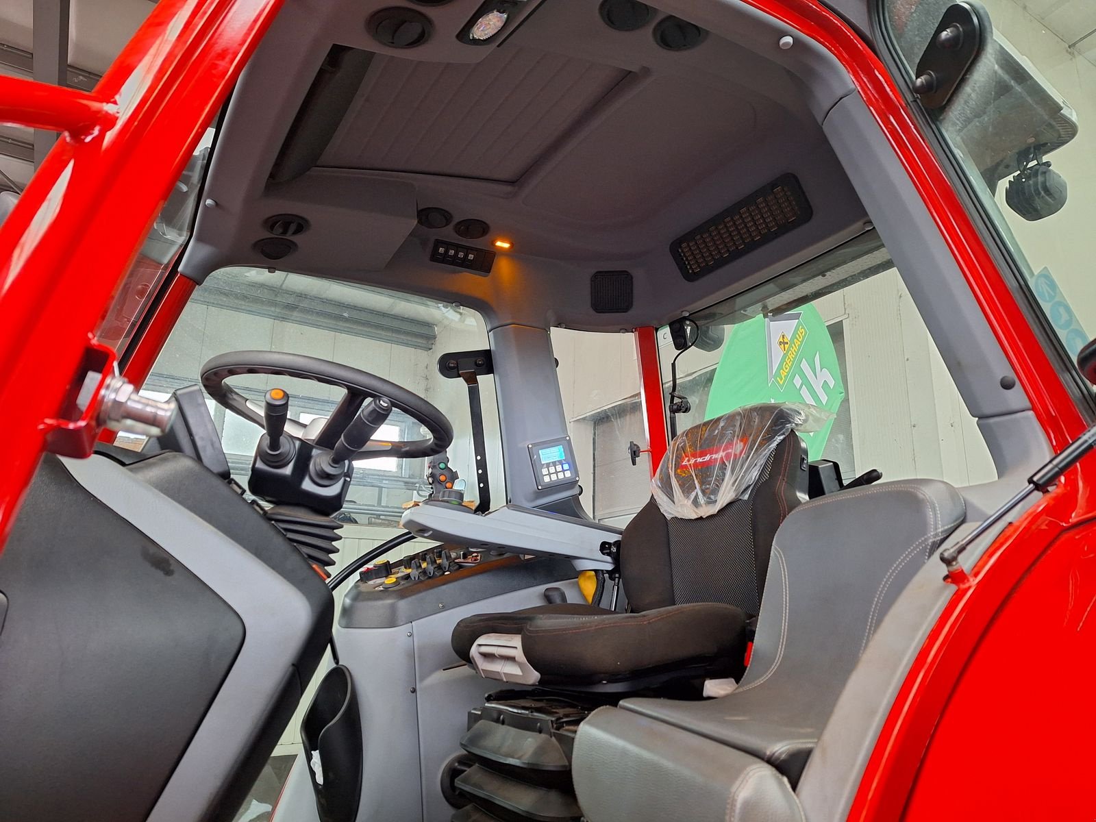 Traktor del tipo Lindner Lintrac 130 (Stufe 5), Vorführmaschine In Bergheim (Immagine 5)