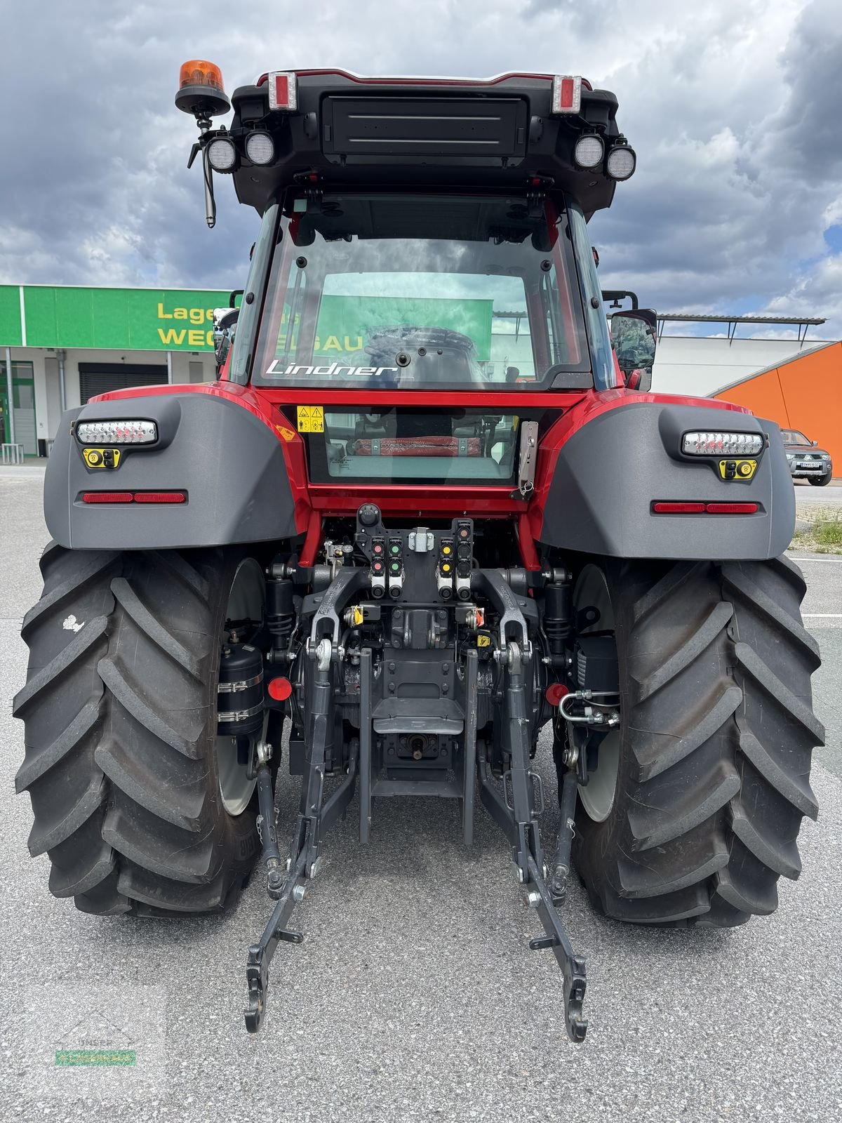 Traktor του τύπου Lindner Lintrac 130 (Stufe 5), Neumaschine σε Hartberg (Φωτογραφία 4)
