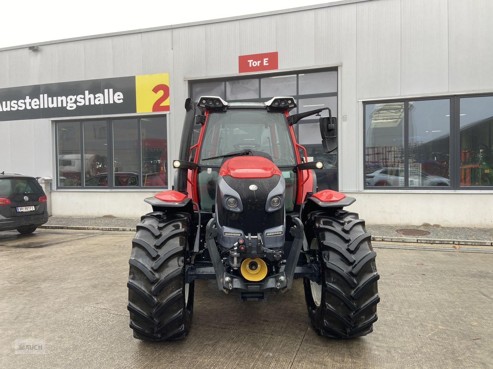 Traktor типа Lindner Lintrac 130 (Stufe 5), Gebrauchtmaschine в Burgkirchen (Фотография 2)