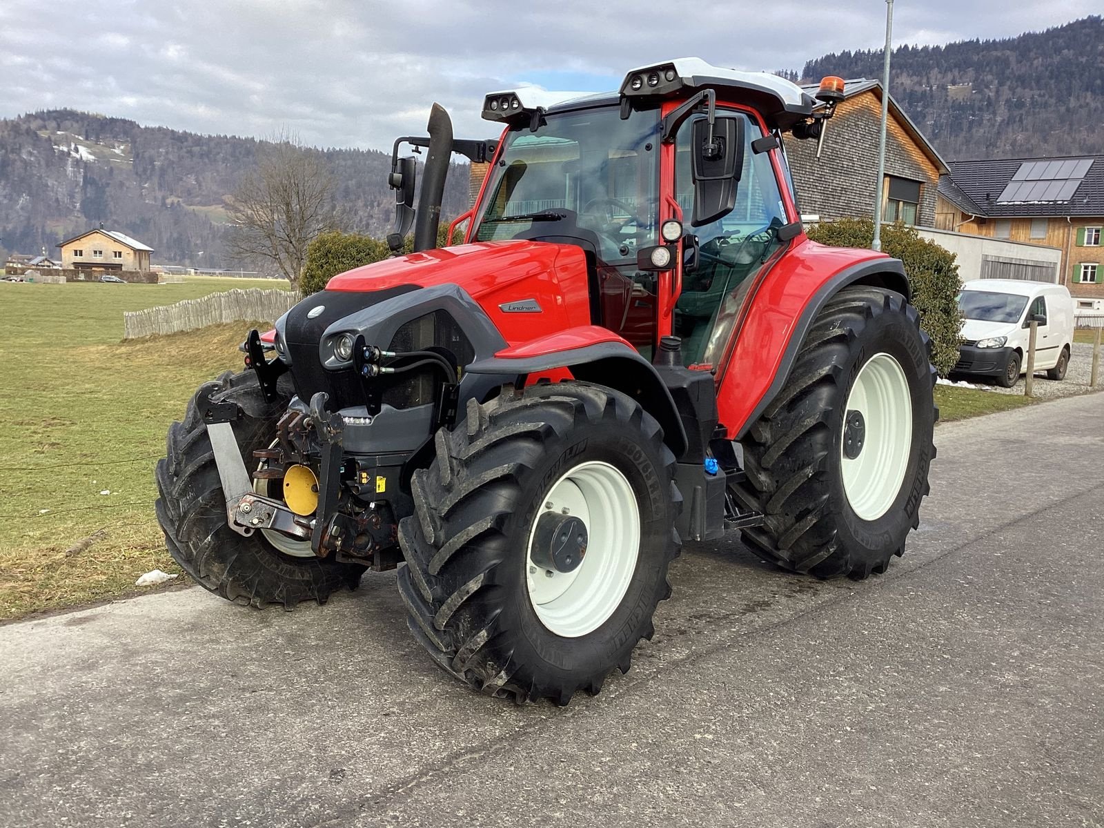 Traktor van het type Lindner Lintrac 130 (Stufe 5) 4Rad-Lenkung, Gebrauchtmaschine in Bezau (Foto 11)