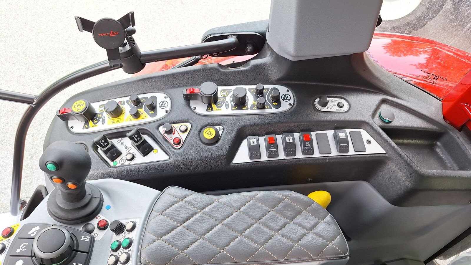 Traktor типа Lindner Lintrac 130, Gebrauchtmaschine в Bergheim (Фотография 6)