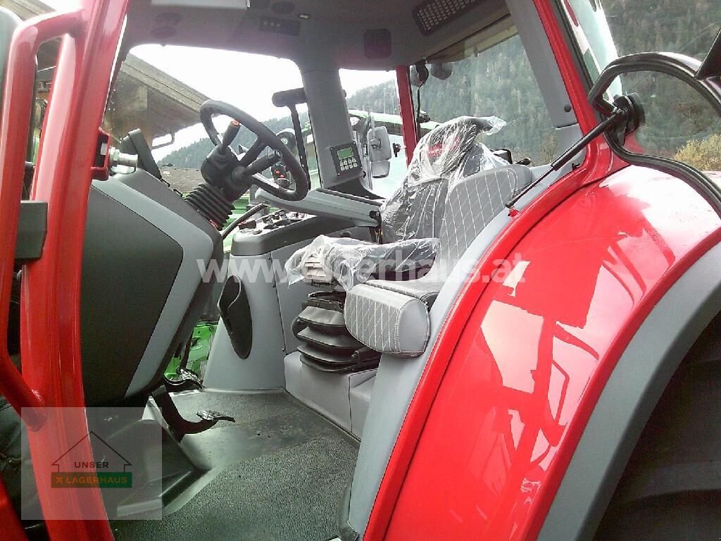Traktor des Typs Lindner LINTRAC 130, Neumaschine in Schlitters (Bild 5)