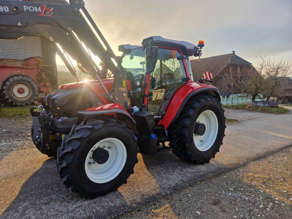 Traktor del tipo Lindner Lintrac 130, Ausstellungsmaschine en Etziken (Imagen 2)