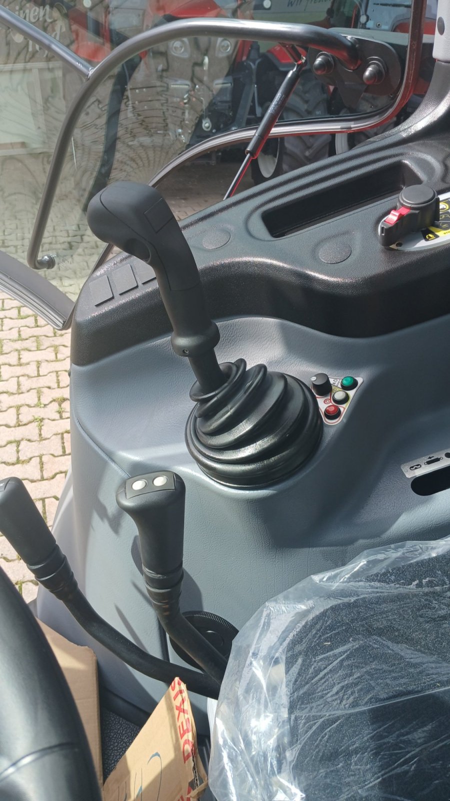 Traktor типа Lindner Lintrac, 65LS, 75LS, 65, 75, Frontlader, Neumaschine в Bad Kötzting (Фотография 11)