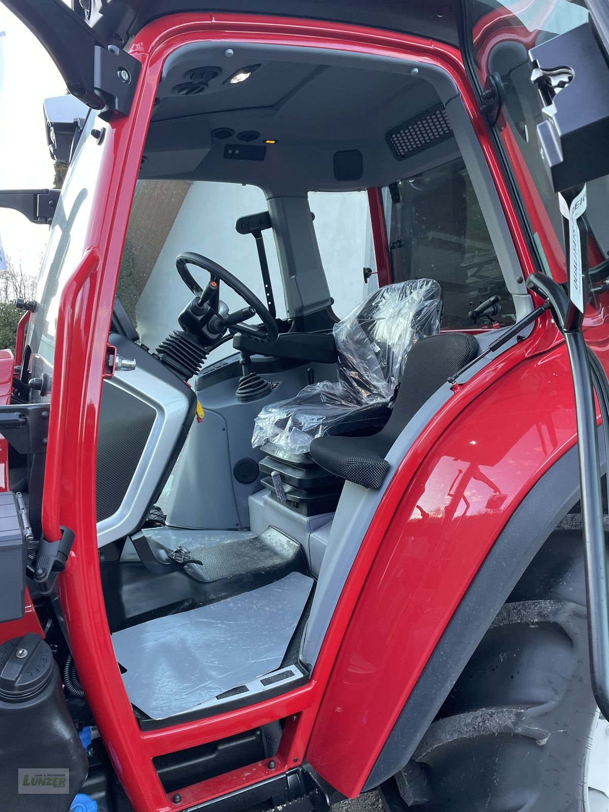 Traktor του τύπου Lindner Lintrac 70 (Stufe 5), Neumaschine σε Kaumberg (Φωτογραφία 9)