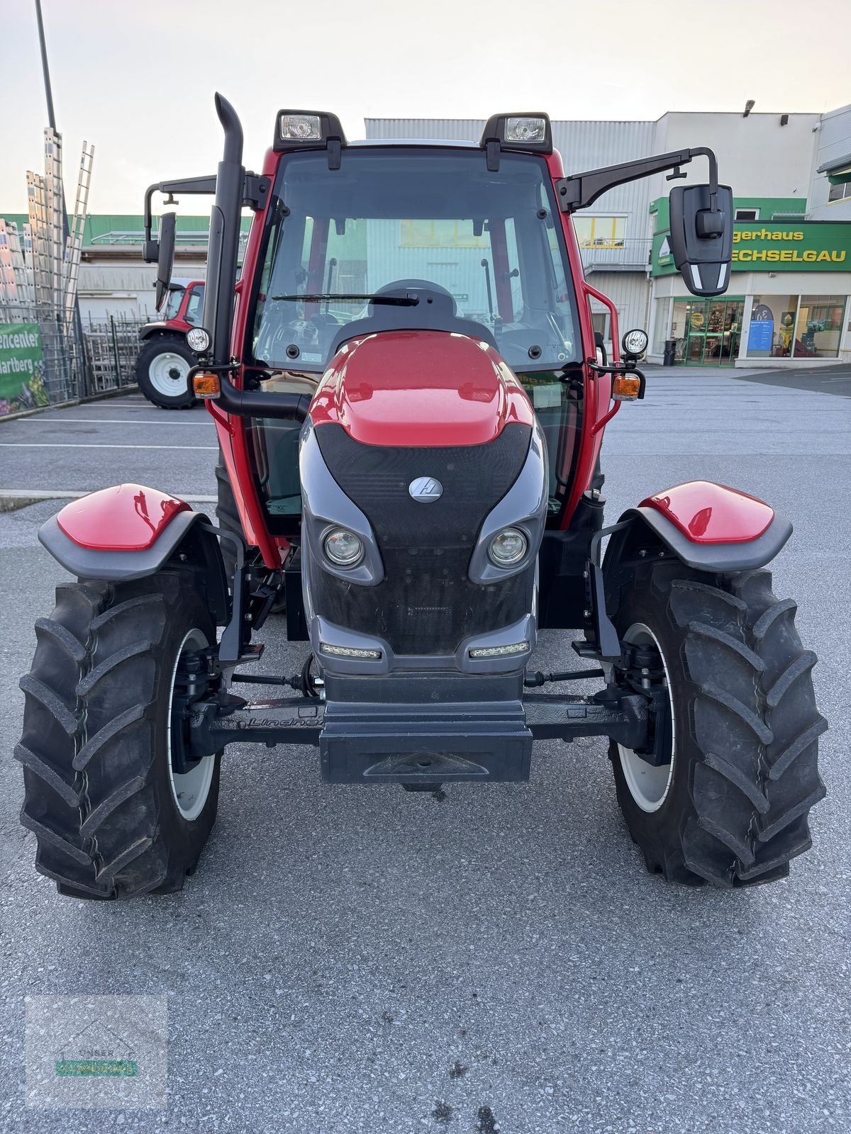 Traktor des Typs Lindner Lintrac 75 LS, Neumaschine in Hartberg (Bild 3)