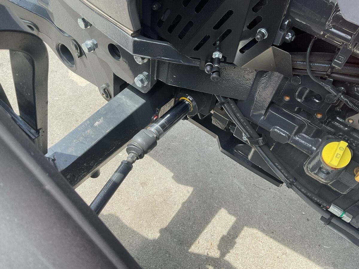 Traktor des Typs Lindner Lintrac 75 LS, Neumaschine in Zwettl (Bild 9)