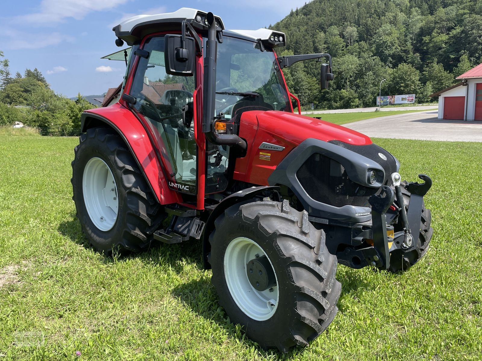 Traktor des Typs Lindner Lintrac 75 LS, Neumaschine in Kaumberg (Bild 5)