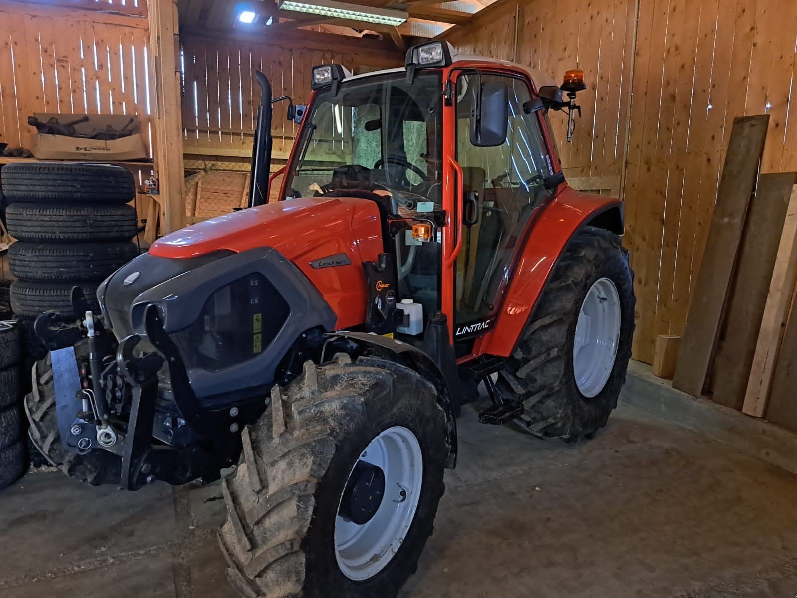 Traktor des Typs Lindner Lintrac 75 LS, Neumaschine in Gmünd (Bild 6)