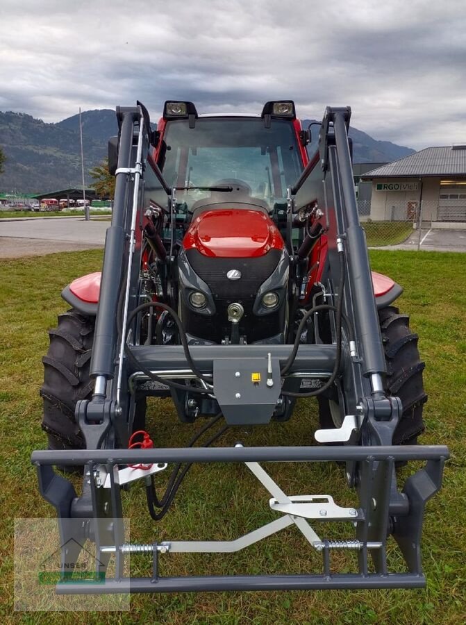 Traktor of the type Lindner Lintrac 75LS, Neumaschine in Lienz (Picture 8)
