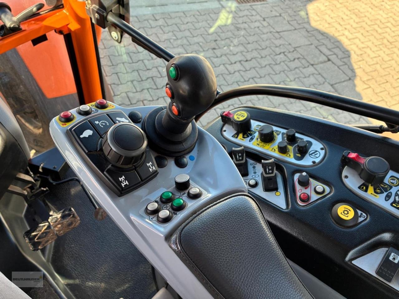 Traktor du type Lindner Lintrac 90 Traktor Schlepper, Gebrauchtmaschine en Kulmbach (Photo 15)