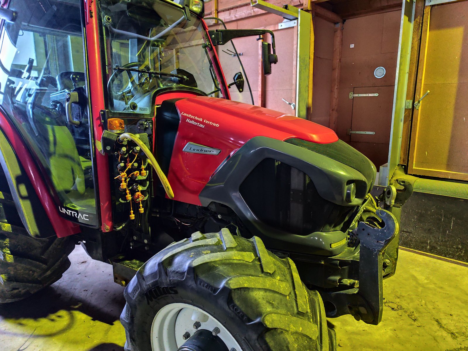 Traktor типа Lindner Lintrac 90, Gebrauchtmaschine в Gammelsdorf  (Фотография 3)