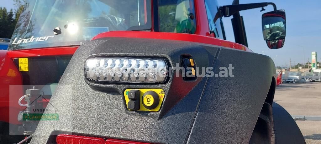 Traktor des Typs Lindner LINTRAC 95 LS, Neumaschine in Aschbach (Bild 11)