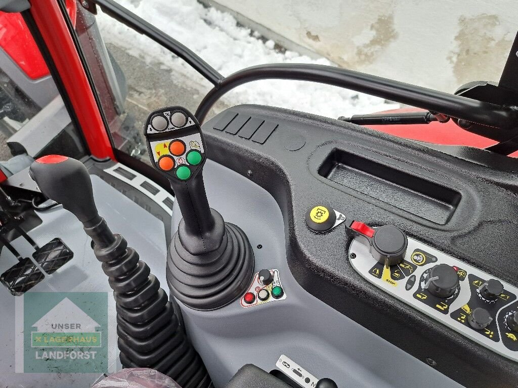 Traktor des Typs Lindner Lintrac 95 LS, Neumaschine in Kapfenberg (Bild 11)