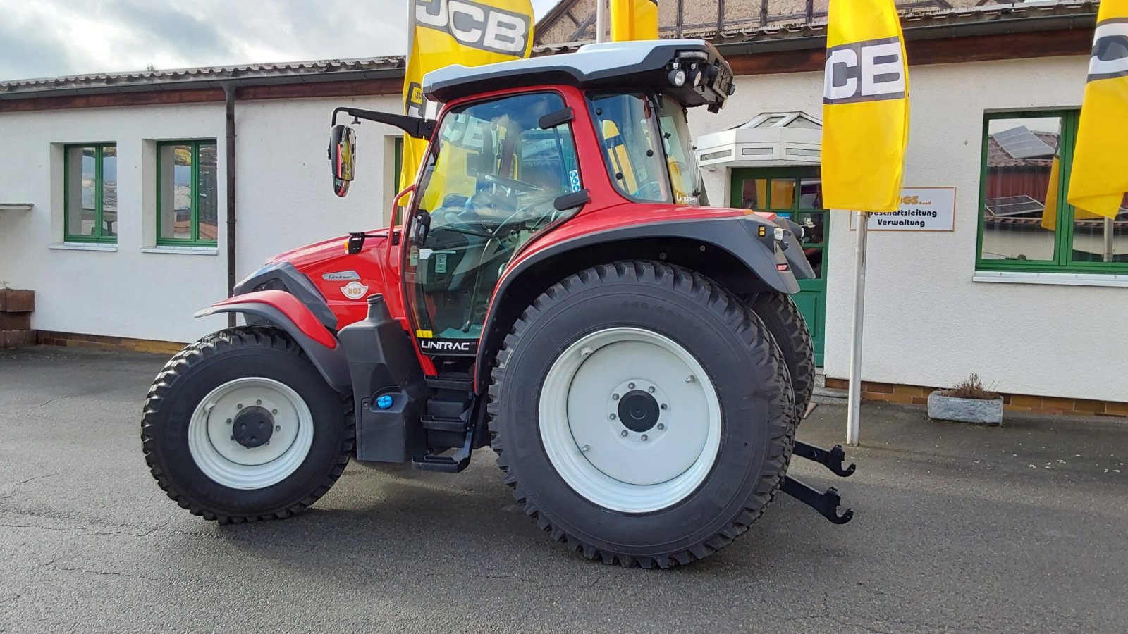 Traktor des Typs Lindner Lintrac 95 LS, Neumaschine in Alach (Bild 2)