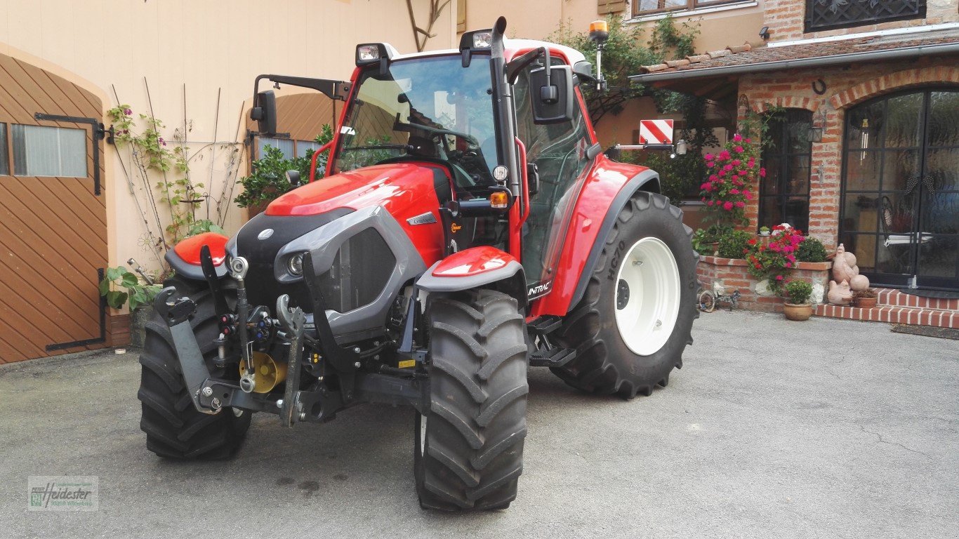 Traktor от тип Lindner Lintrac stufenlos, Neumaschine в Wildenberg (Снимка 19)