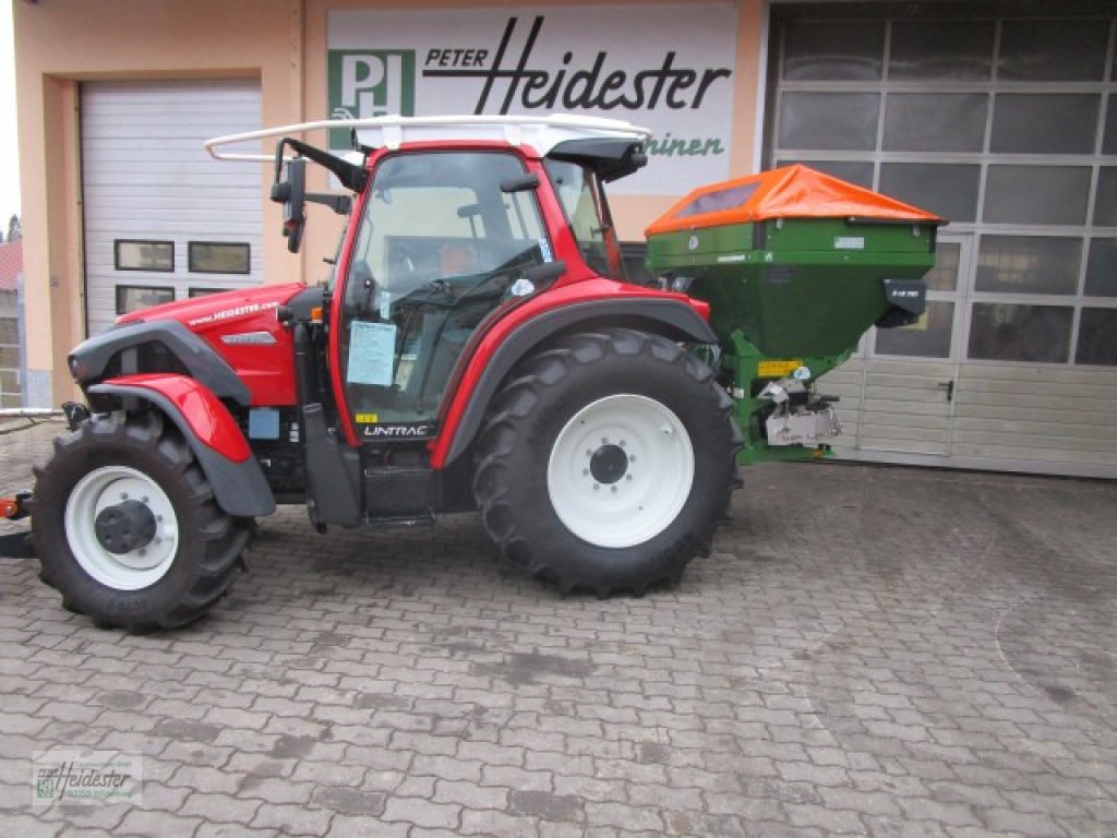 Traktor des Typs Lindner Lintrac, Neumaschine in Wildenberg (Bild 3)