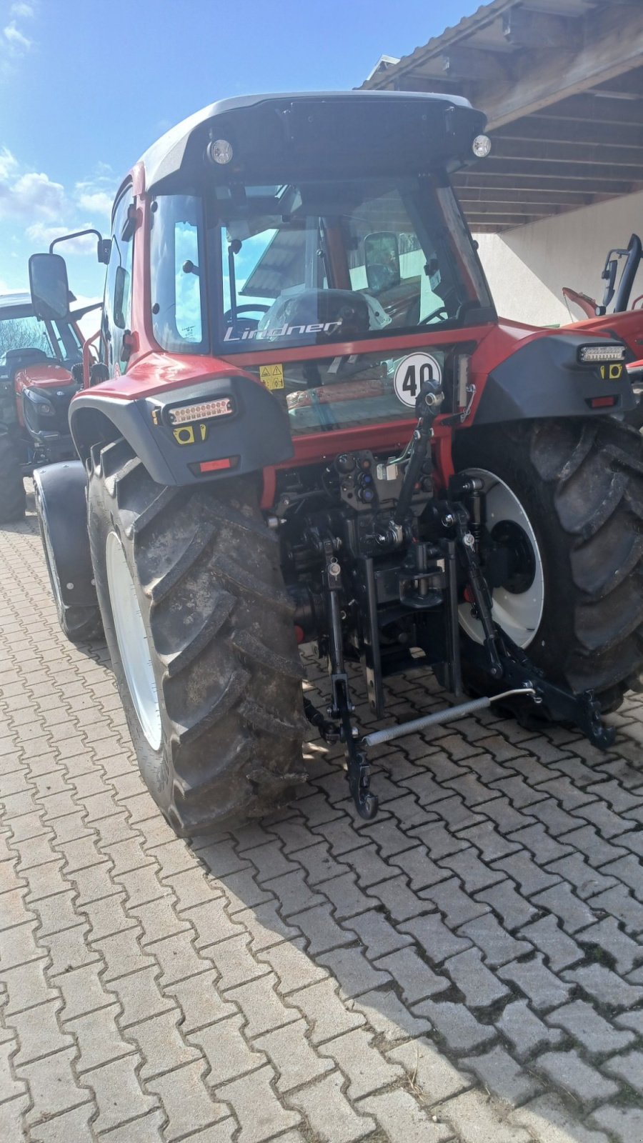Traktor of the type Lindner Traktor, Lindner, Lintrac 65LS, 75LS, 65, 75, Neumaschine in Bad Kötzting (Picture 4)