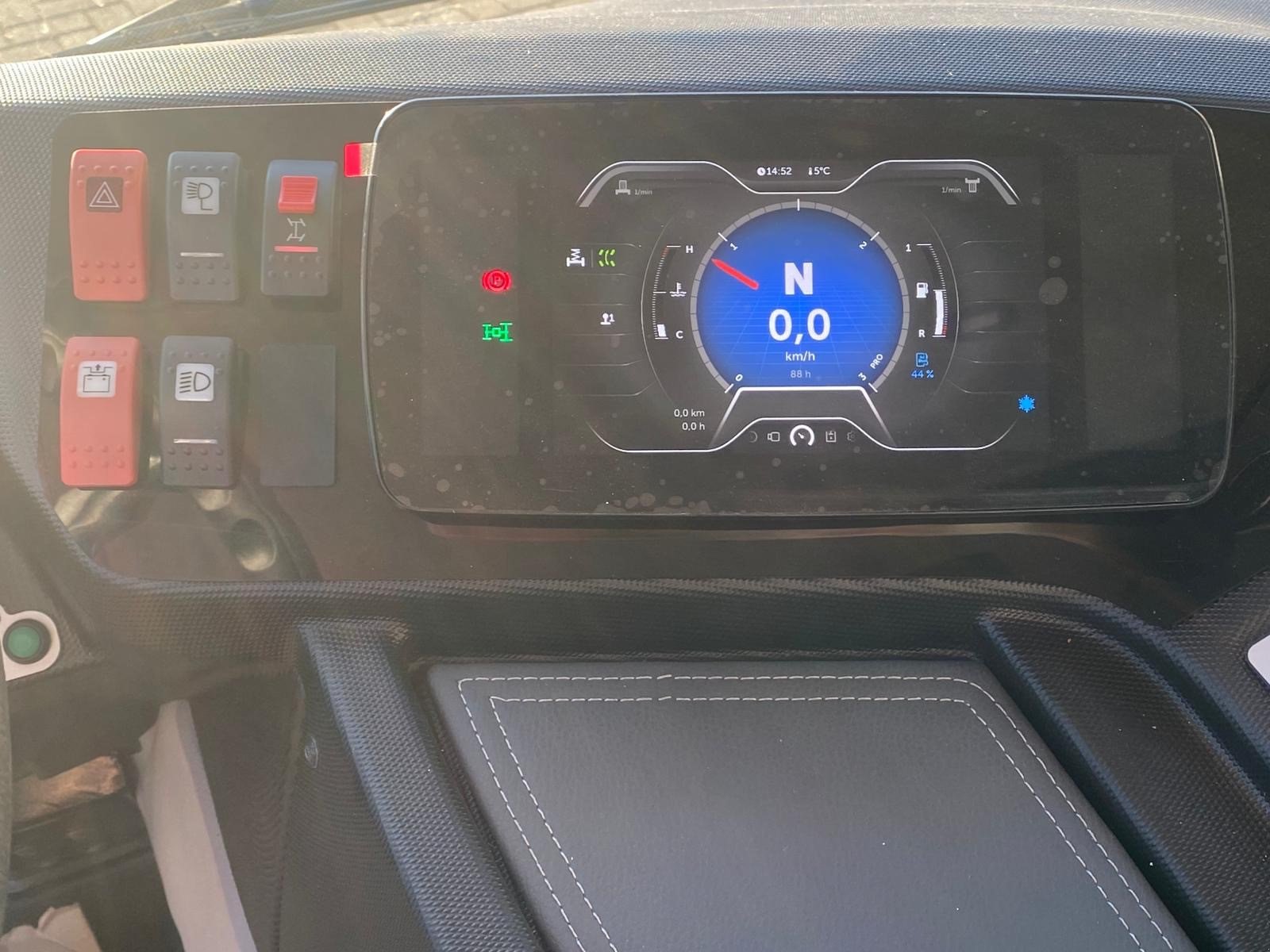 Traktor a típus Lindner Unitrac 122 LDrive, Neumaschine ekkor: Alach (Kép 15)