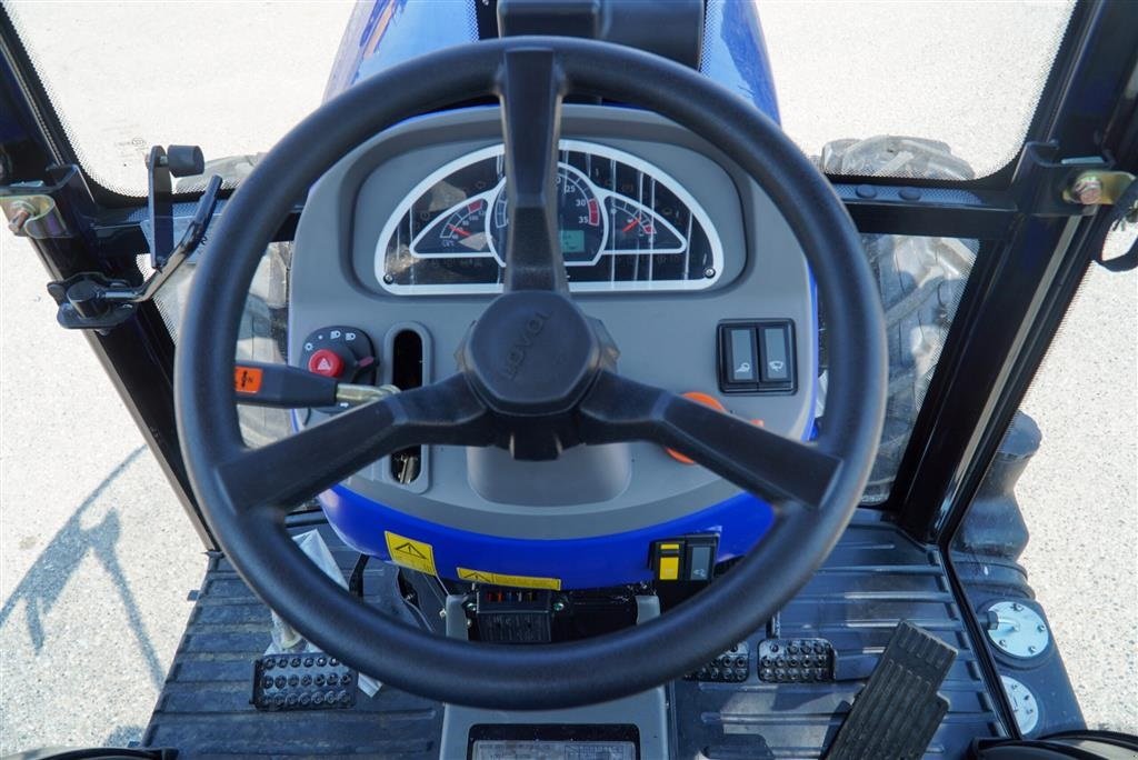 Traktor typu LOVOL 2040/M404C Med kabine, Gebrauchtmaschine v Vinderup (Obrázek 11)