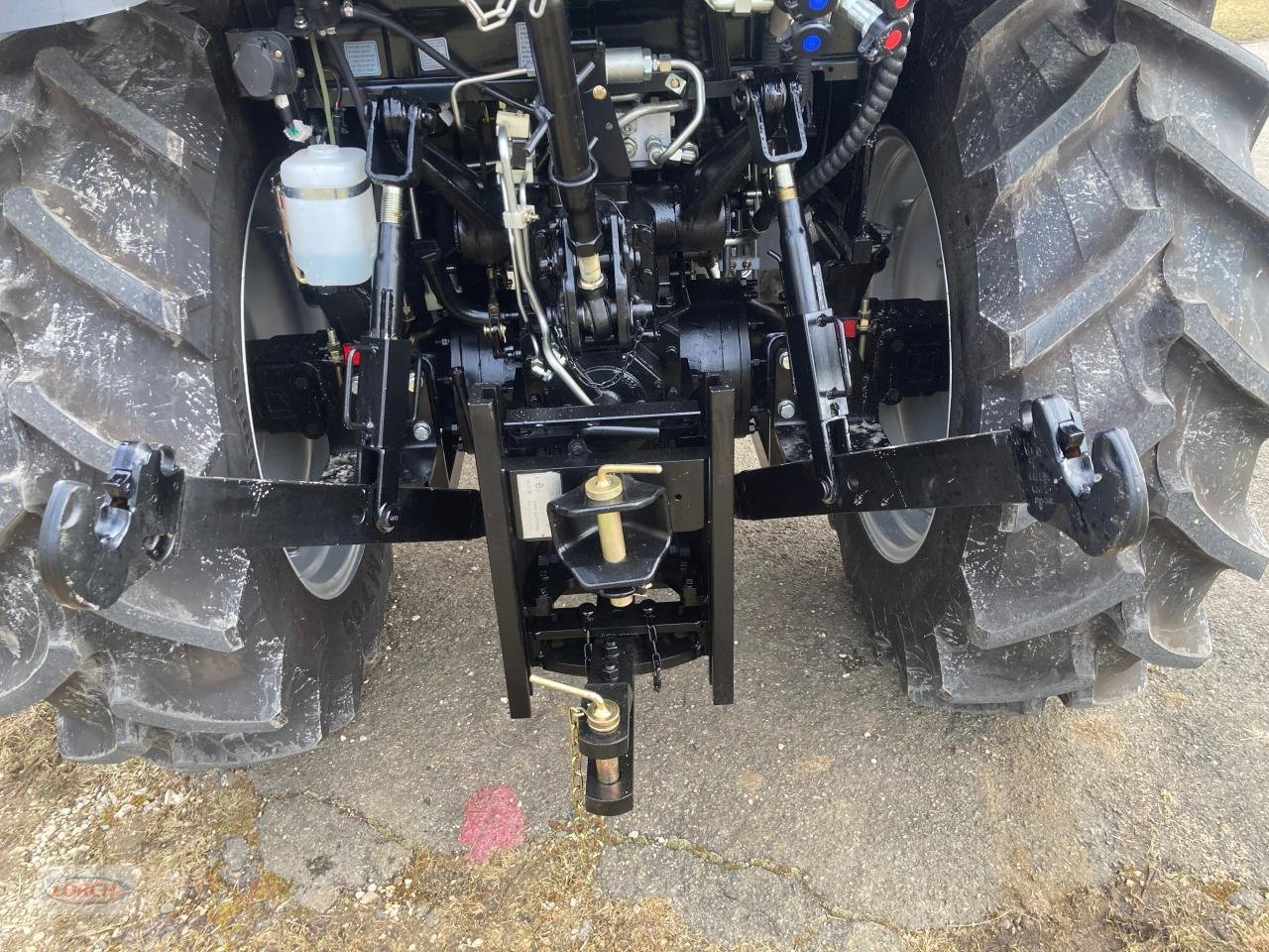 Traktor des Typs LOVOL M504 Black Edition, Neumaschine in Trochtelfingen (Bild 13)