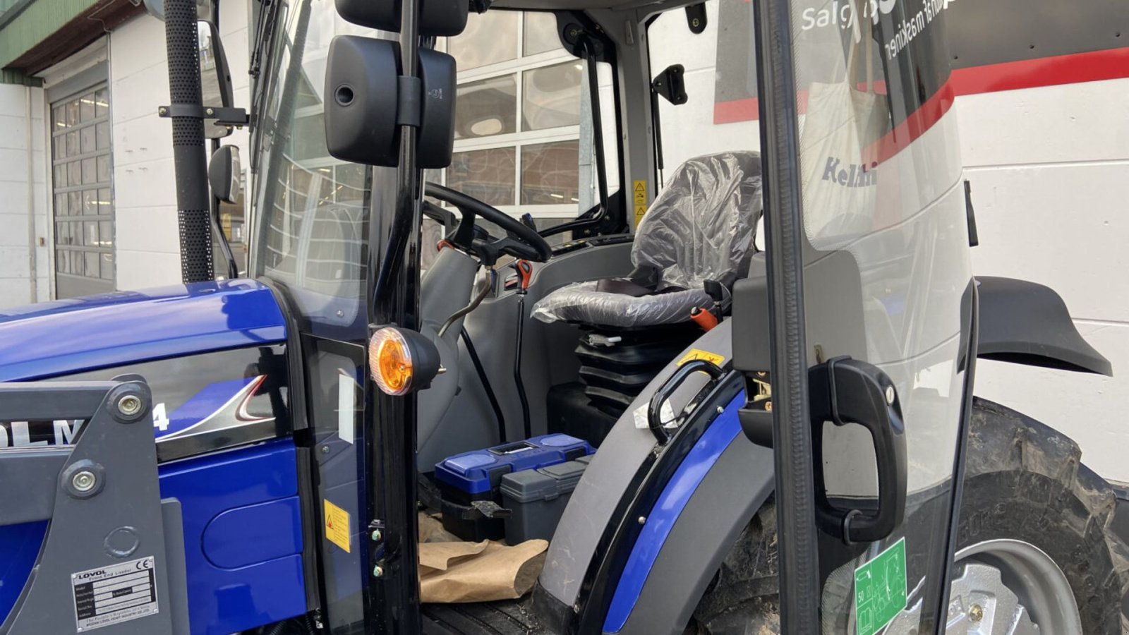 Traktor от тип LOVOL M504, Gebrauchtmaschine в Dronninglund (Снимка 5)