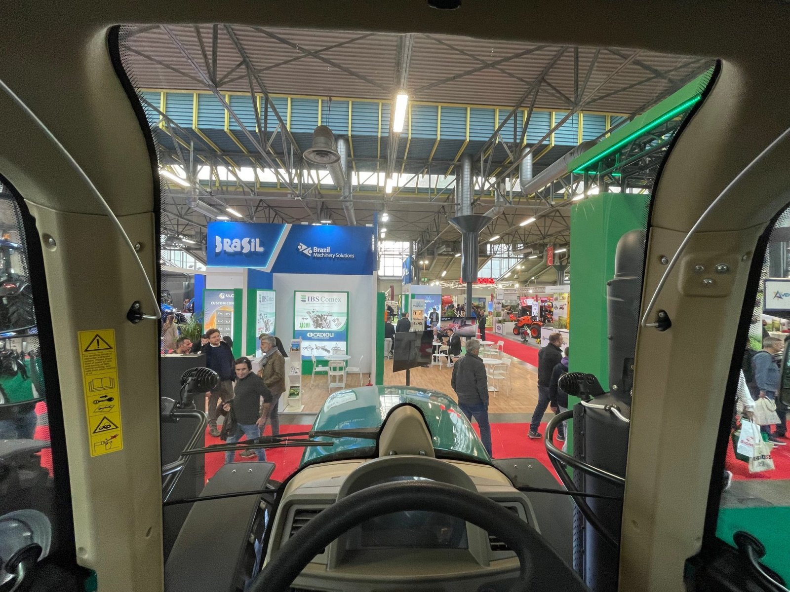 Traktor del tipo LOVOL Tracteur agricole P4110 Lovol, Gebrauchtmaschine In LA SOUTERRAINE (Immagine 4)