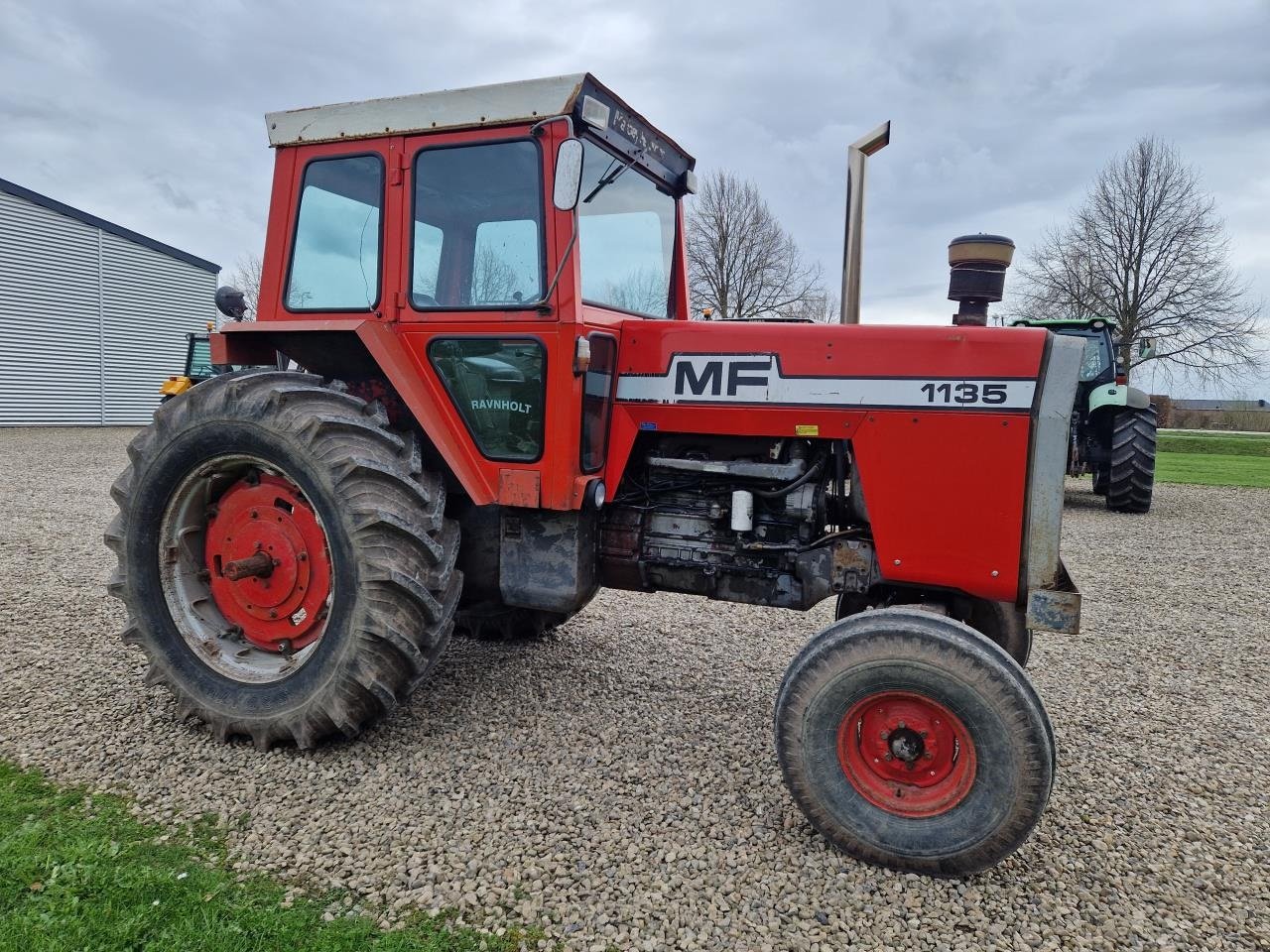 Traktor des Typs Massey Ferguson 1135, Gebrauchtmaschine in Jelling (Bild 3)