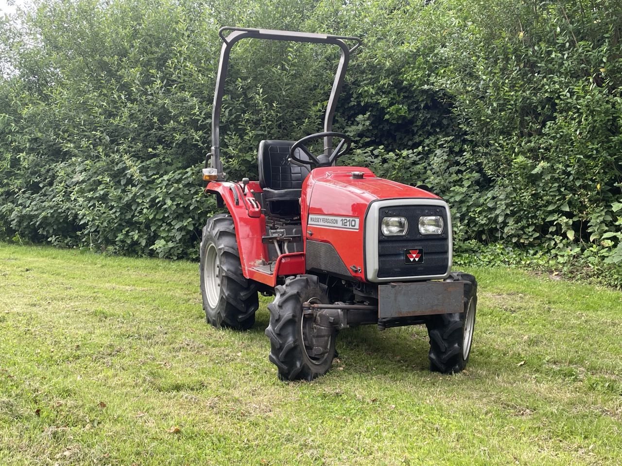 Traktor typu Massey Ferguson 1210, Gebrauchtmaschine v Assen (Obrázok 3)