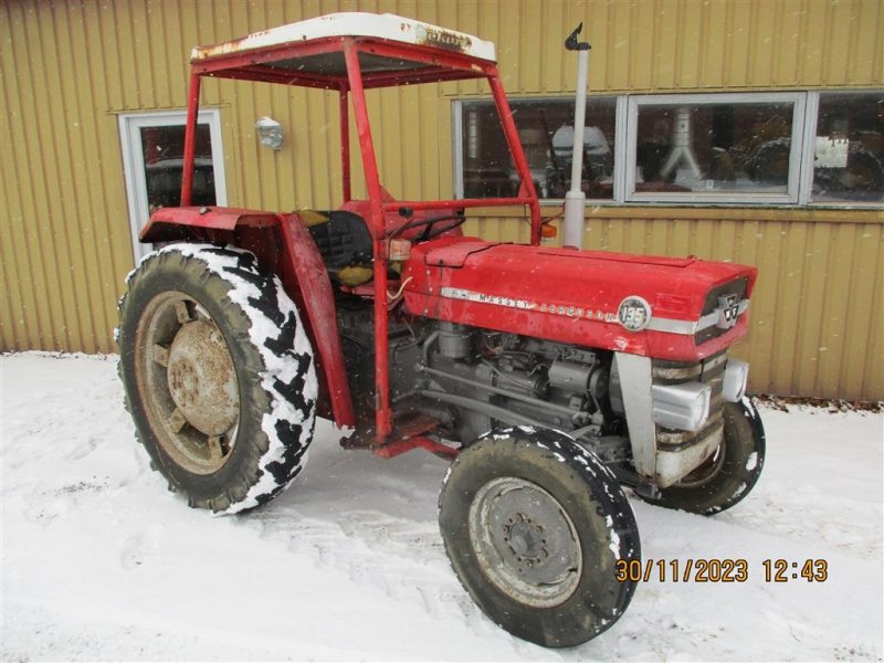 Traktor типа Massey Ferguson 135 god mekanisk stand, Gebrauchtmaschine в Høng (Фотография 1)