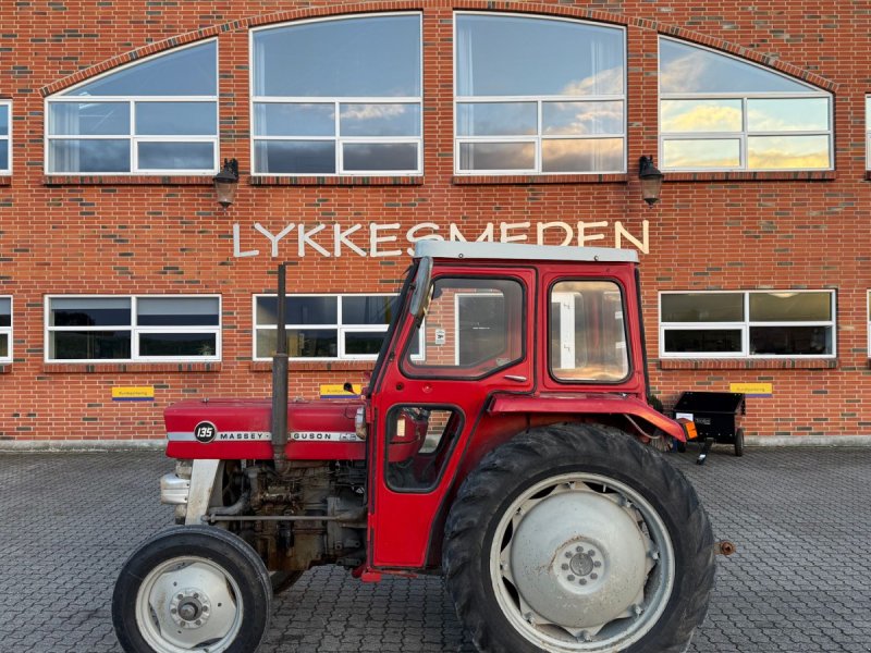 Traktor des Typs Massey Ferguson 135, Gebrauchtmaschine in Gjerlev J.