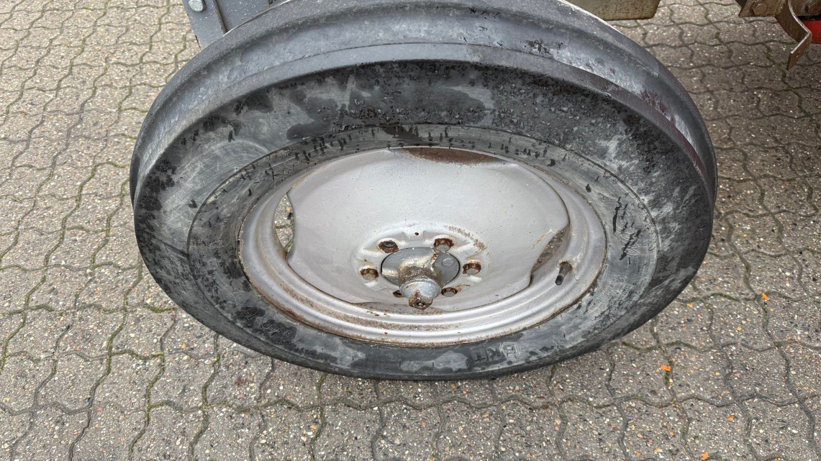 Traktor типа Massey Ferguson 135, Gebrauchtmaschine в Gjerlev J. (Фотография 10)