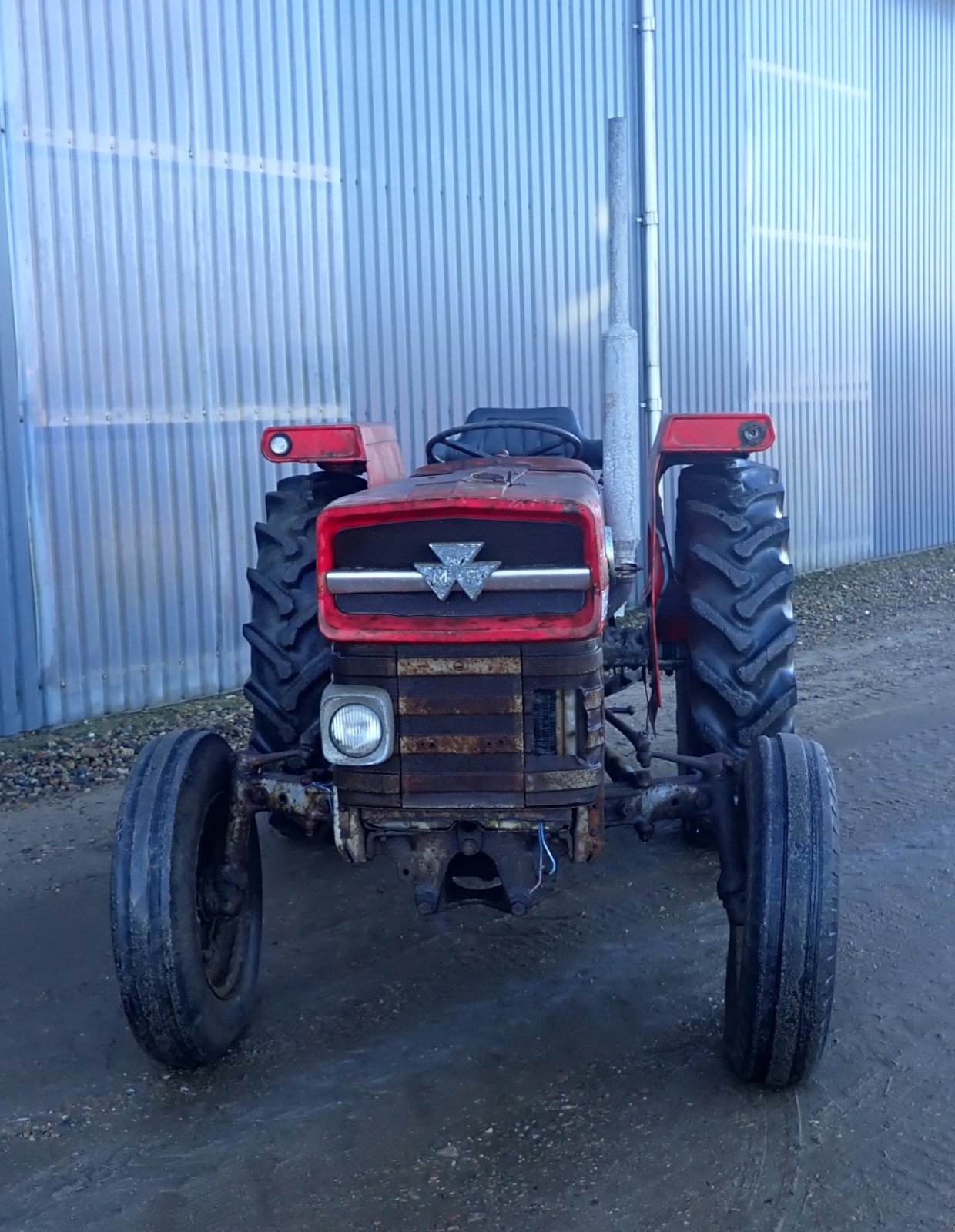 Traktor des Typs Massey Ferguson 135, Gebrauchtmaschine in Viborg (Bild 2)