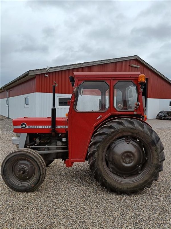 Traktor des Typs Massey Ferguson 135, Gebrauchtmaschine in Ejstrupholm (Bild 4)