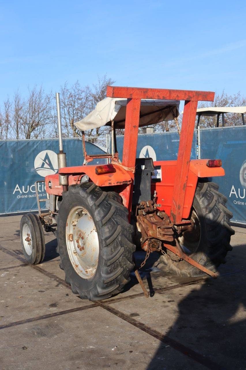 Traktor van het type Massey Ferguson 135, Gebrauchtmaschine in Antwerpen (Foto 4)