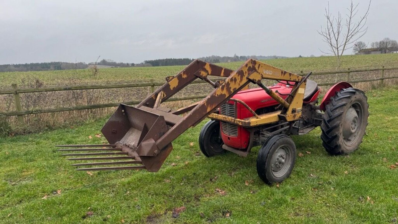 Traktor typu Massey Ferguson 135, Gebrauchtmaschine v Rødovre (Obrázek 2)