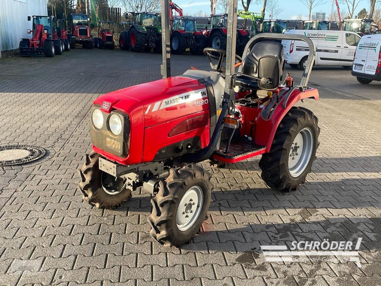 Traktor του τύπου Massey Ferguson 1520, Gebrauchtmaschine σε Westerstede (Φωτογραφία 1)