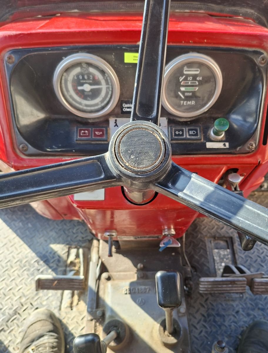 Traktor от тип Massey Ferguson 154 F-4, Gebrauchtmaschine в Hollenthon (Снимка 4)