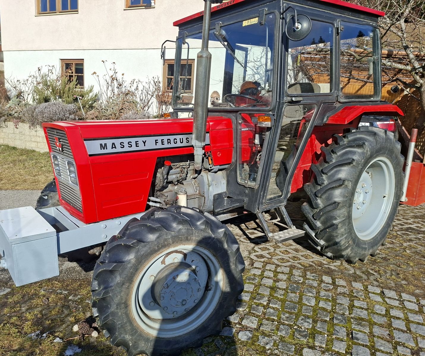 Traktor от тип Massey Ferguson 154 F-4, Gebrauchtmaschine в Hollenthon (Снимка 2)