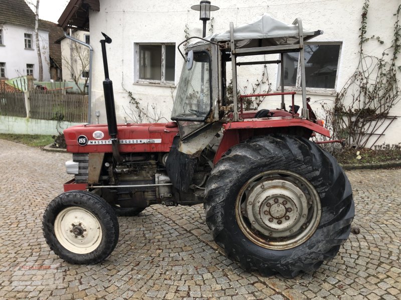 Traktor des Typs Massey Ferguson 155, Gebrauchtmaschine in Schwandorf (Bild 1)